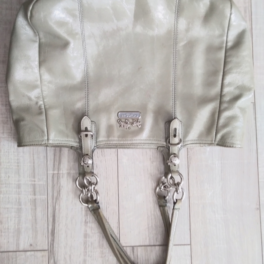Bags - Picture 4 of 5